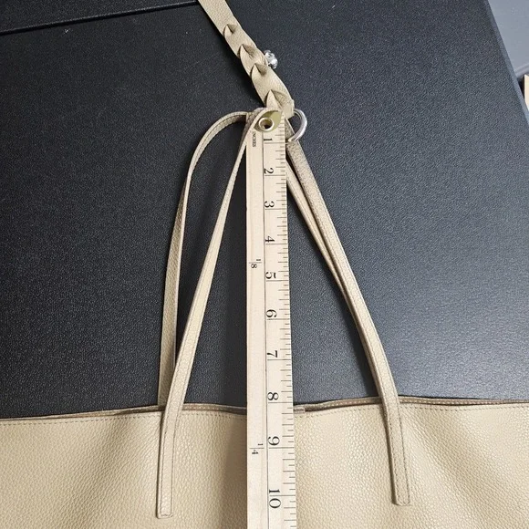 Alexander McQueen Skull Shoulder Tan Pebbled Leather Tote Bag